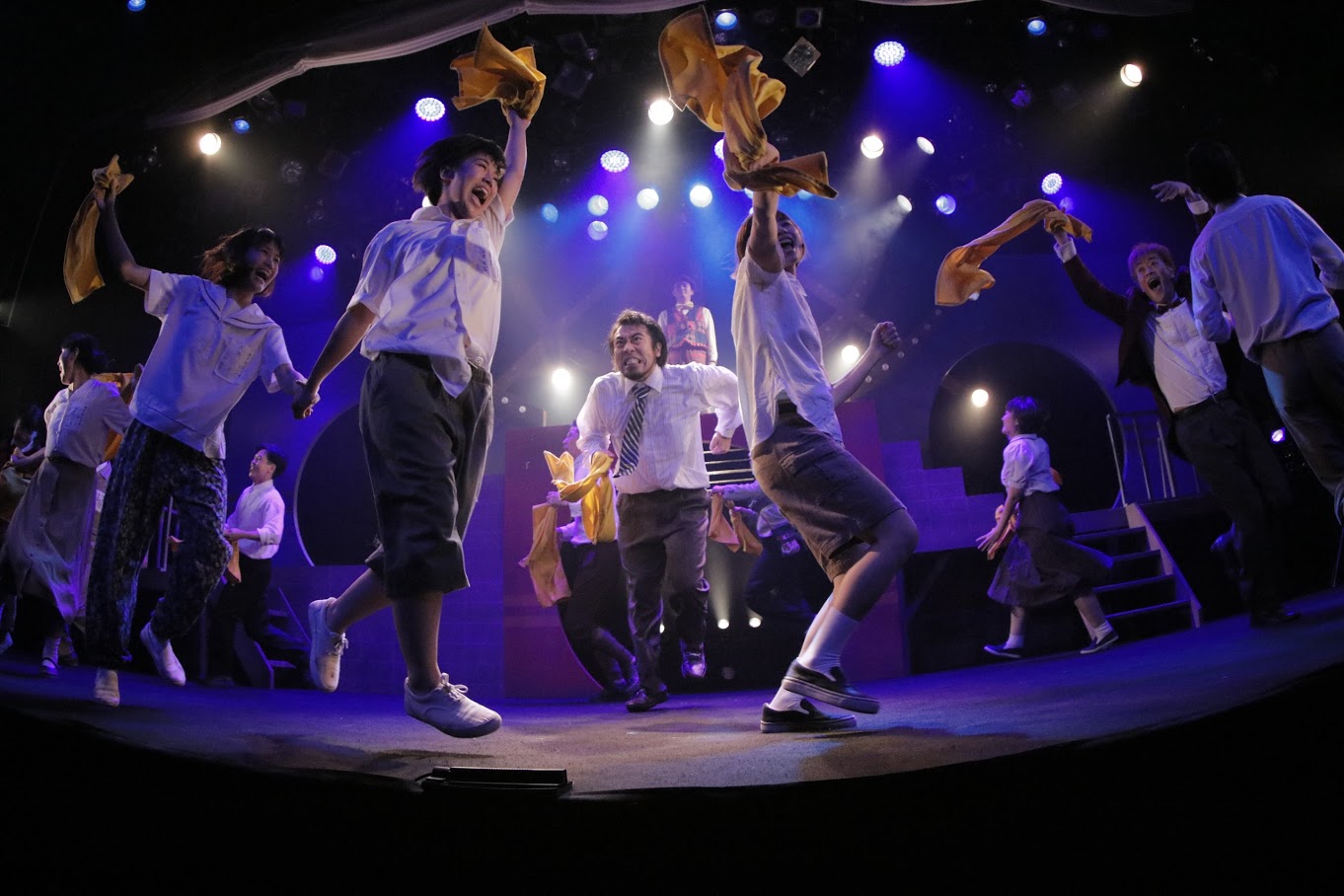 劇団赤鬼×KAVC ”20&10” 「シリウスに向かって撃て!」/「POPCORN BABY」 ※KAVCホール